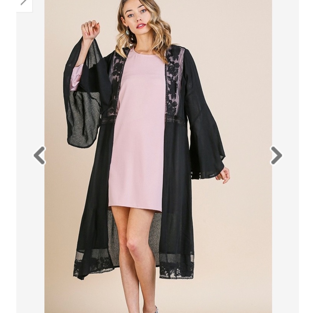 Umgee - Bell Sleeve Kimono - Picture 4 of 6